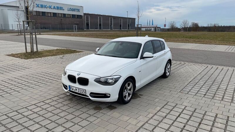 Weiß Gebraucht 2014 BMW 116 Efficient Dynamics Kleinwagen | 7.700 € - Bild 1/4
