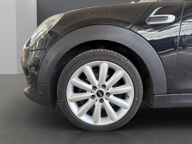 Gebraucht Mini Cooper D Chili 116 PS (85 kW) 2015 Schwarz / midnight black (metallic) Kleinwagen