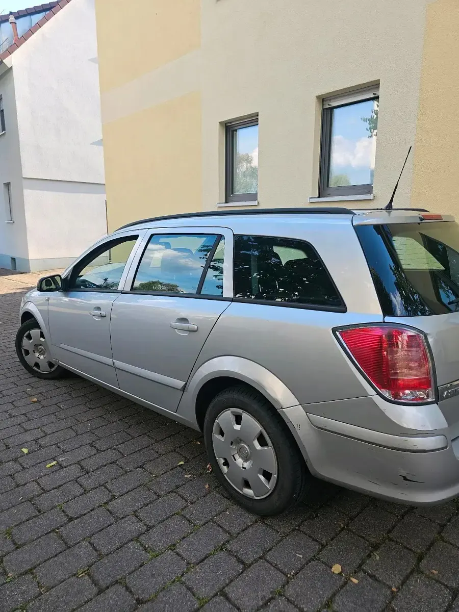 Gebraucht Opel Astra 2005 Grau Kombi