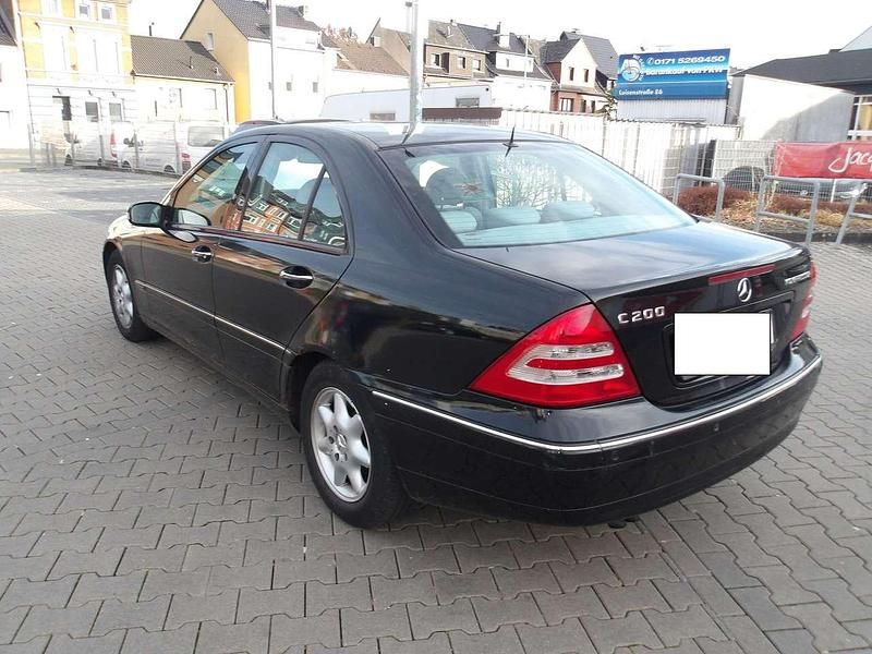 Gebraucht Mercedes C200 Elegance 163 PS (119 kW) 2003 Other Limousine