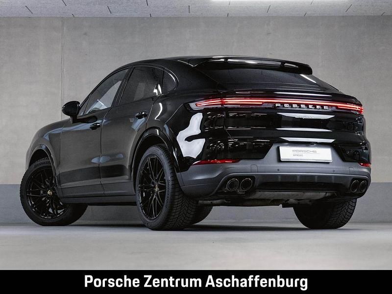Gebraucht Porsche Cayenne 354 PS (260 kW) 2023 Schwarz SUV
