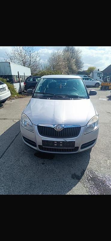 Gebraucht Skoda Fabia 86 PS (63 kW) 2009 Silber Kleinwagen