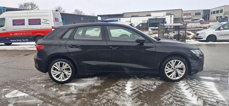 Gebraucht Audi A3 150 PS (110 kW) 2021 Schwarz Limousine