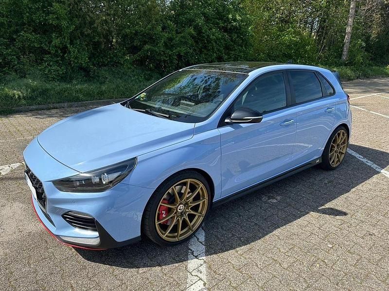 Blau Gebraucht 2019 Hyundai i30 N Performance Limousine | 19.999 € (Fairer Preis) - Bild 1/4