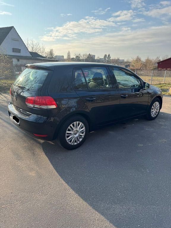 Gebraucht VW Golf VI Trendline 86 PS (63 kW) 2008 Schwarz Kleinwagen