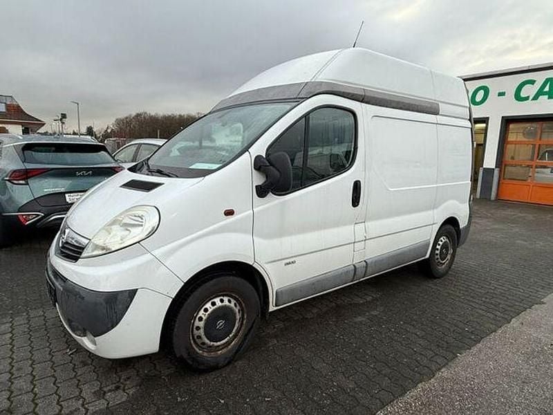 Weiß Gebraucht 2013 Opel Vivaro Van / Kleinbus | 6.300 € (Superpreis) - Bild 1/4