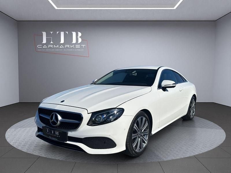 Weiß Gebraucht 2020 Mercedes E300 Avantgarde Coupé | 31.490 € (Superpreis) - Bild 1/4