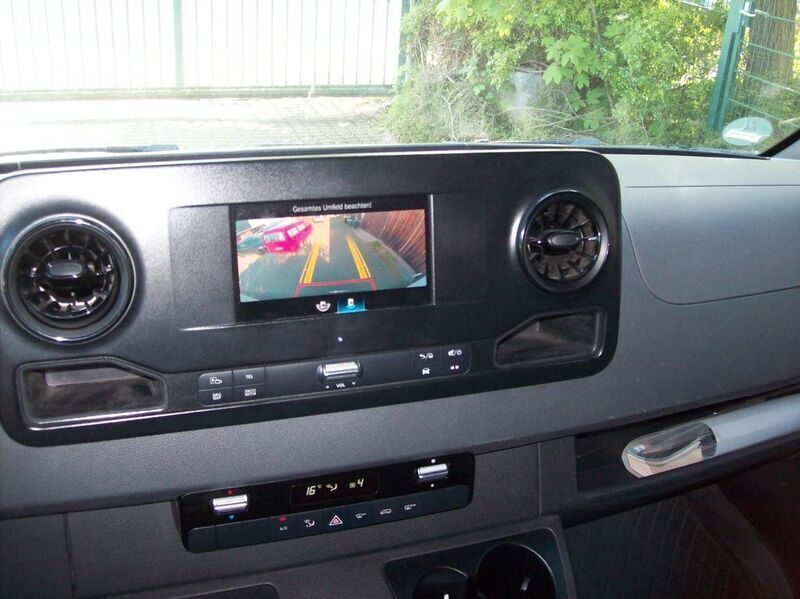 Gebraucht Mercedes Sprinter 114 PS (83 kW) 2018 Weiß Van