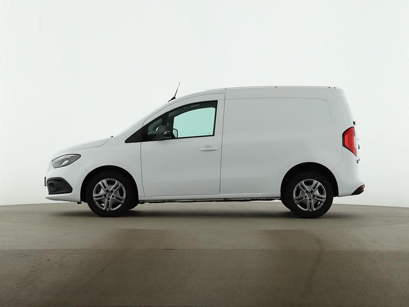 Gebraucht Mercedes Citan 112 116 PS (85 kW) 2025 Weiß Van / Kleinbus
