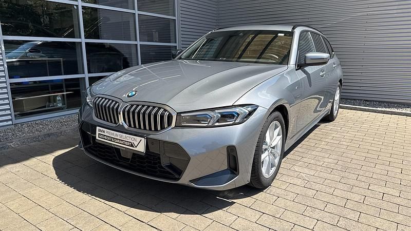 Skyscraper grau metallic Gebraucht 2023 BMW 320 Comfort Edition Kombi | 41.990 € (Teuer) - Bild 1/4