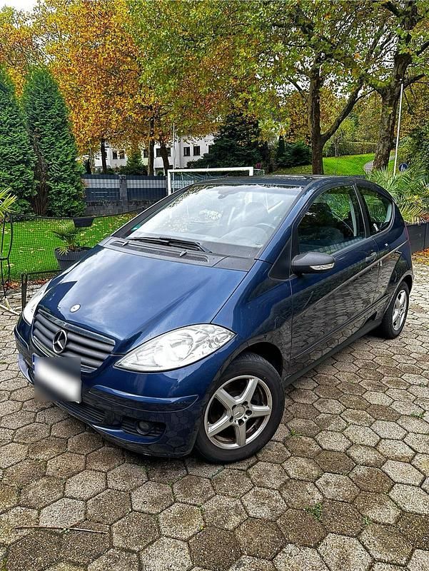 Blau Gebraucht 2008 Mercedes A150 Limousine | 1.600 € (Superpreis) - Bild 1/4