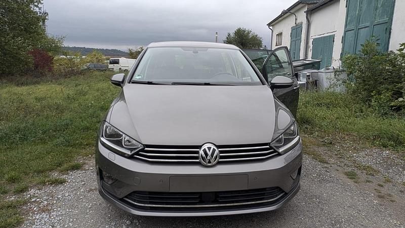 Grau Gebraucht 2015 VW Golf Sportsvan Van / Kleinbus | 11.500 € (Fairer Preis) - Bild 1/4