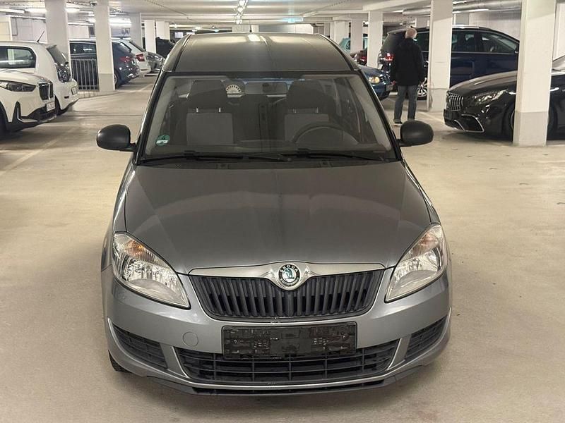 Gebraucht Skoda Roomster Plus Edition 69 PS (50 kW) 2012 Grau Van / Kleinbus