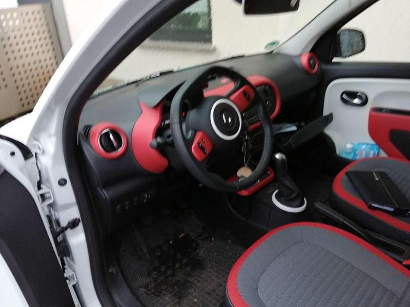 Gebraucht Renault Twingo SE 71 PS (52 kW) 2019 Weiß Kleinwagen