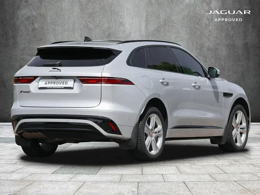 Gebraucht Jaguar F-Pace R-Dynamic 206 PS (151 kW) 2021 Hakuba silver metallic SUV