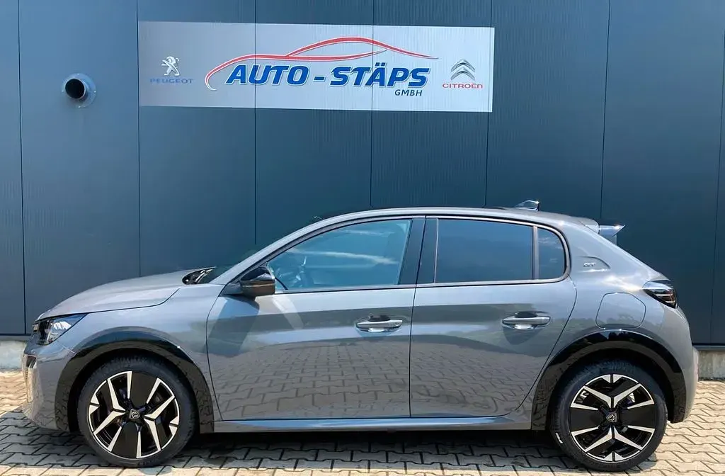 Neu Peugeot 208 GTi 101 PS (74 kW) 2025 Grau Kleinwagen