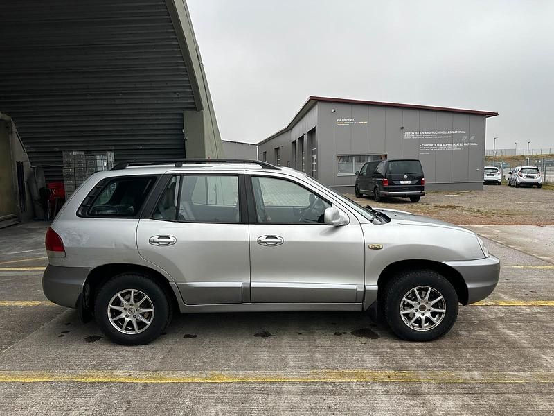 Gebraucht Hyundai Santa Fe 145 PS (106 kW) 2006 Grau SUV