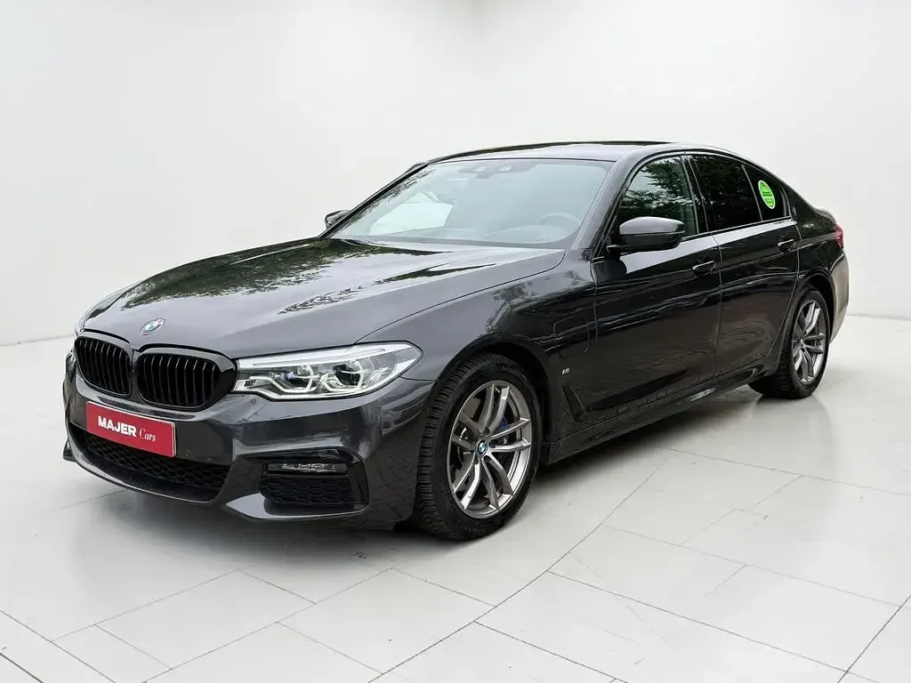 Gebraucht BMW 530e M Sport 252 PS (185 kW) 2019 Grau Limousine