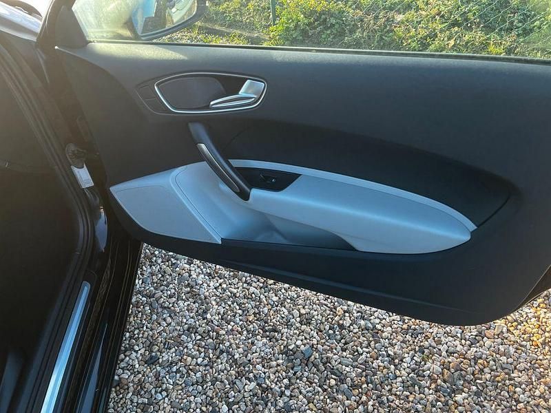 Gebraucht Audi A1 Ambition 105 PS (77 kW) 2010 Schwarz Kleinwagen