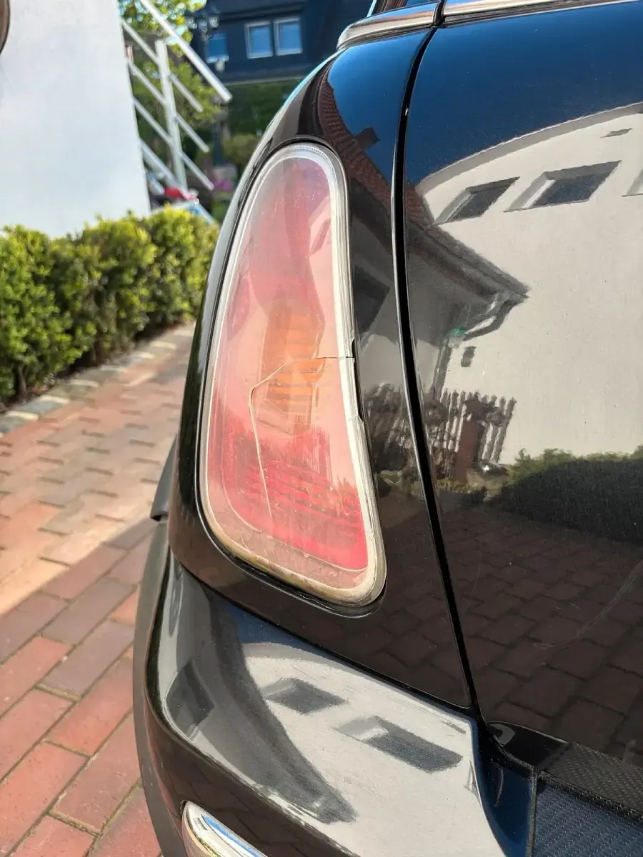 Brugt Mini ONE 89 HK (65 kW) 2002 Sort Hatchback
