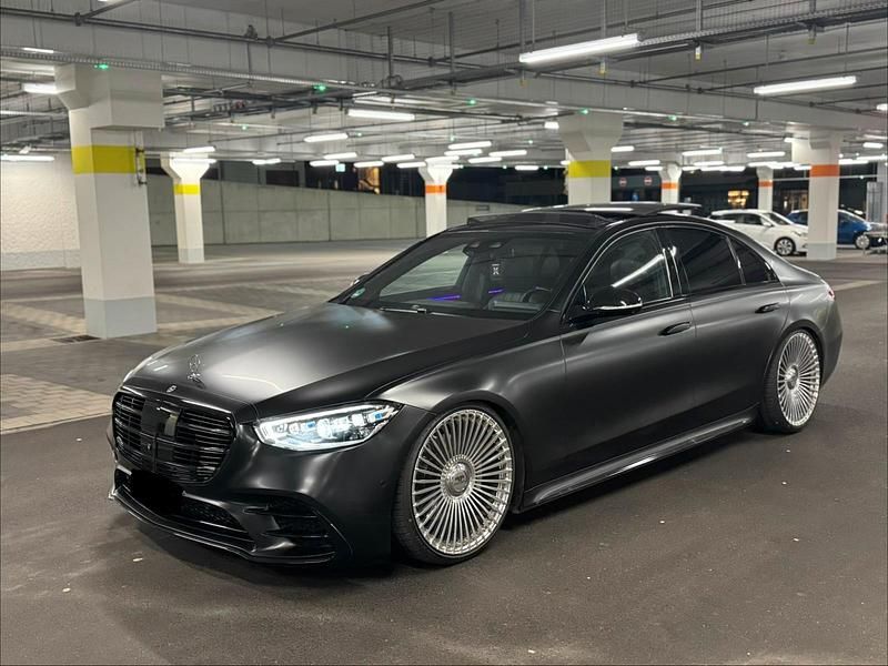 Schwarz Gebraucht 2021 Mercedes S350 AMG Limousine | 79.900 € - Bild 1/4