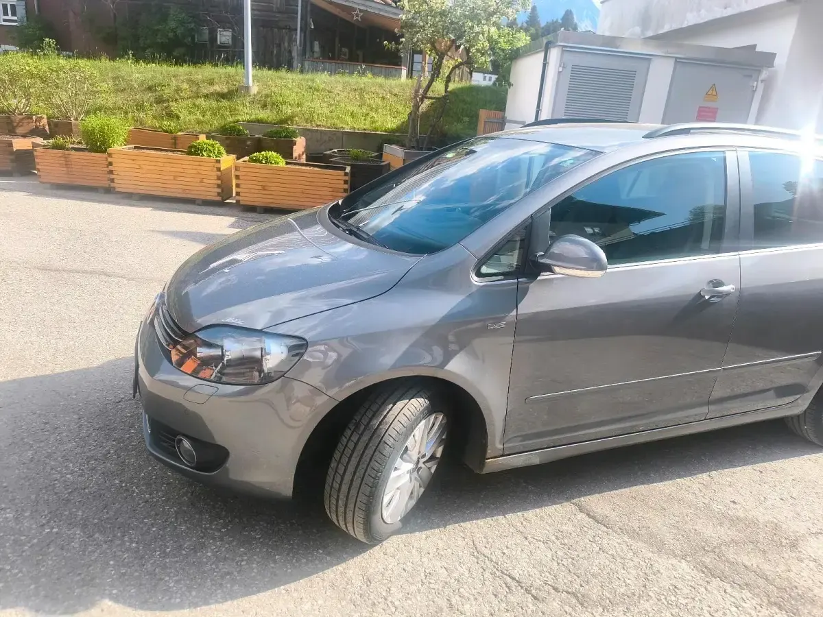 Gebraucht VW Golf VII 88 PS (64 kW) 2013 Grau Limousine