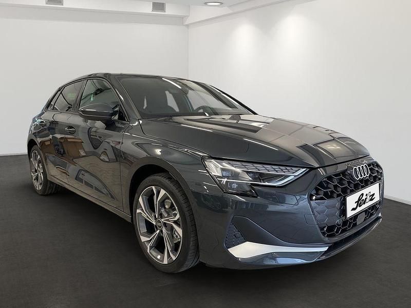 Gebraucht Audi A3 Advanced Plus 150 PS (110 kW) 2025 Manhattangrau metallic Limousine