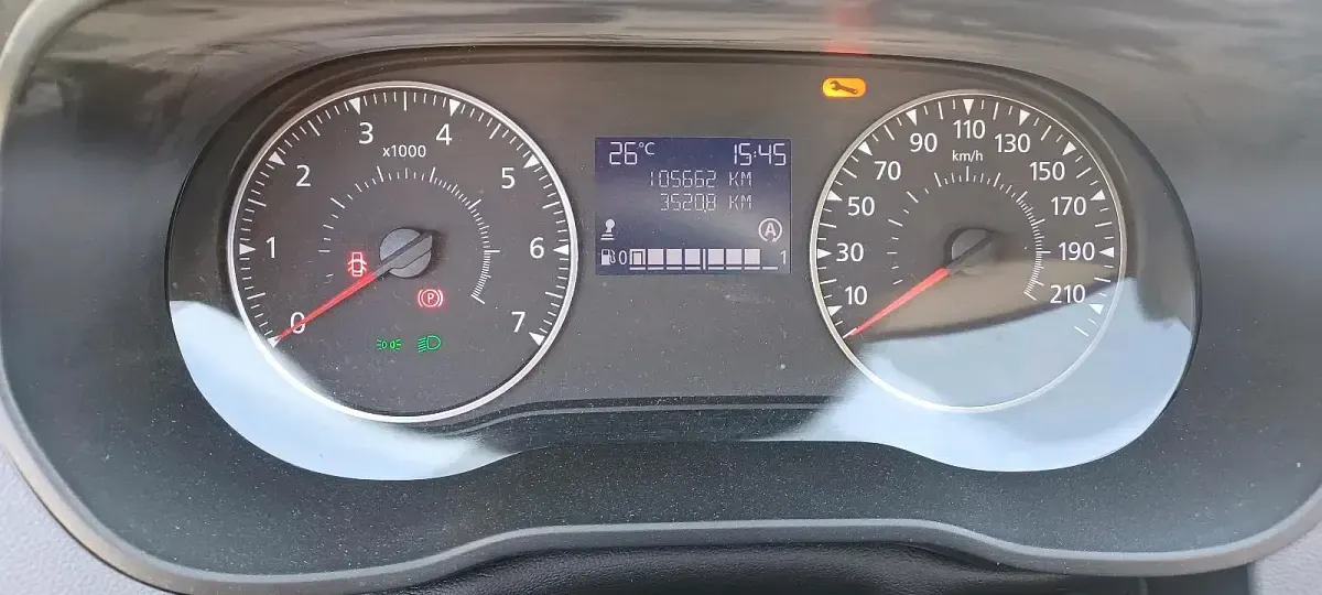 Second-hand Dacia Duster 105 CP (77 kW) 2019 Maro SUV