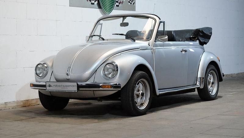 Silber Gebraucht 1978 VW Käfer Cabrio | 24.500 € - Bild 1/4