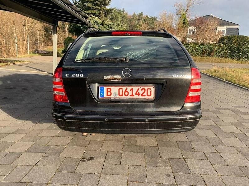 Gebraucht Mercedes C280 231 PS (169 kW) 2005 Schwarz Kombi