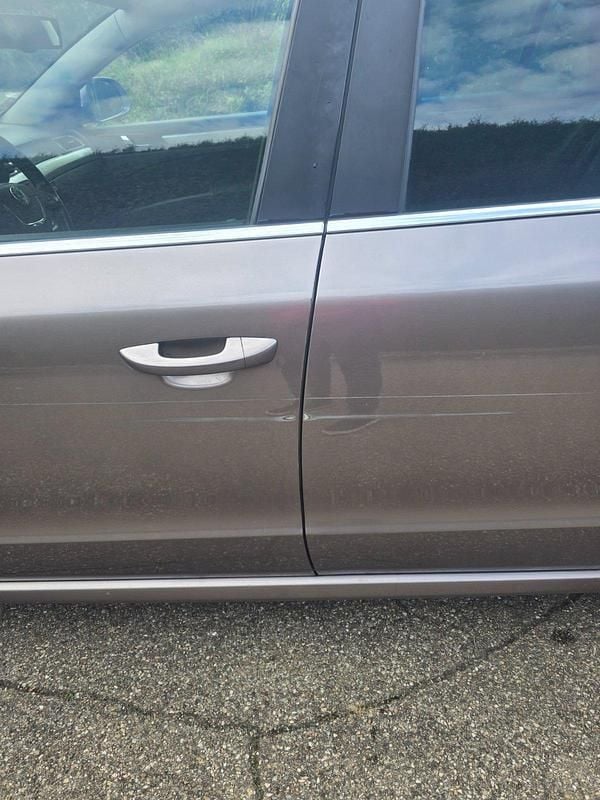 Gebraucht Skoda Superb 160 PS (117 kW) 2011 Kombi