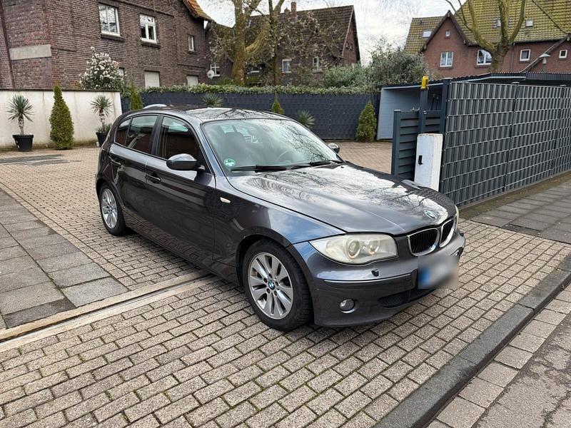 Gebraucht BMW 120 160 PS (117 kW) 2006 Grau Kleinwagen