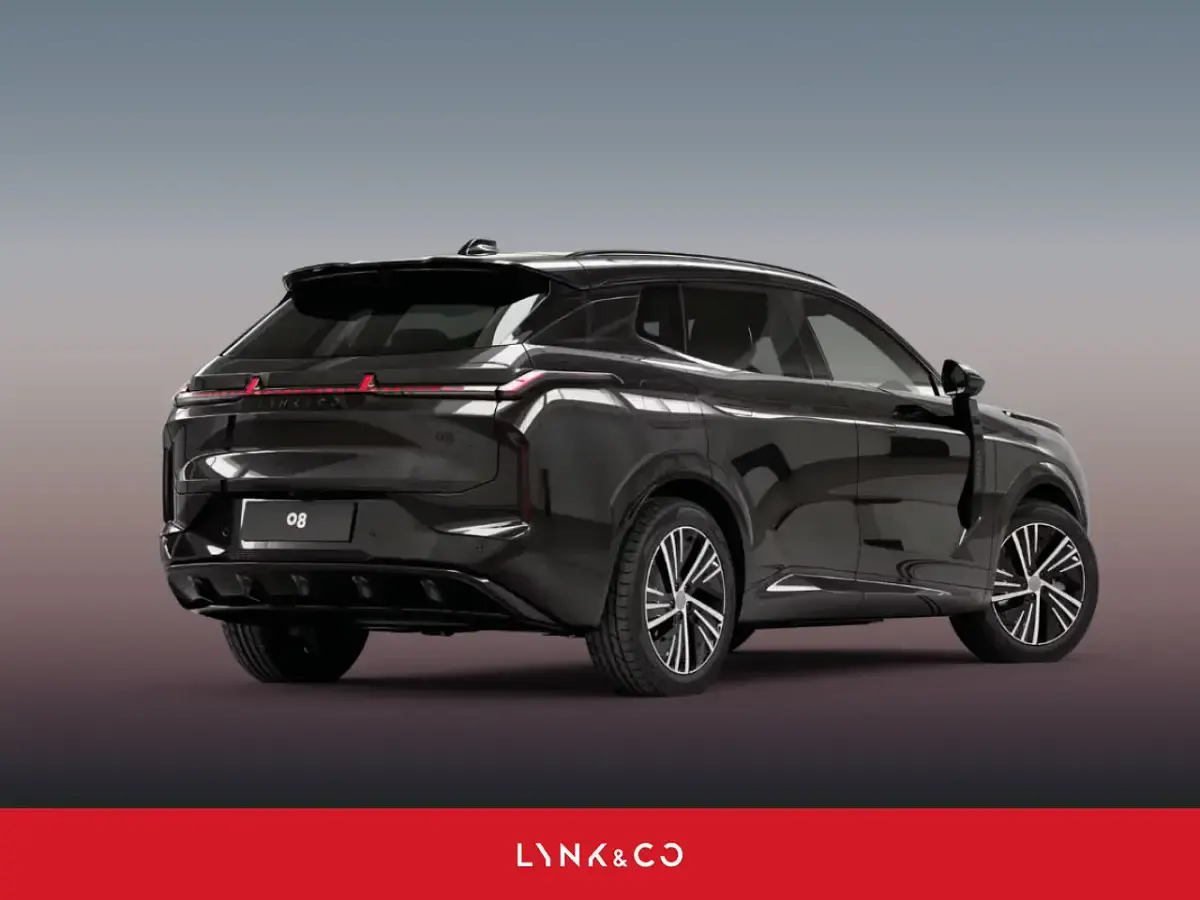 Neu Lynk & Co 08 349 PS (256 kW) 2026 SUV