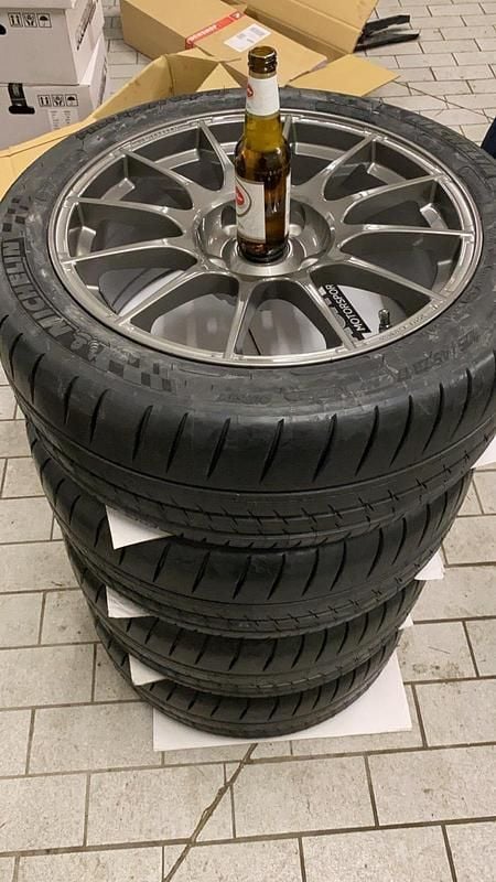 Gebraucht BMW 318 Basis 140 PS (102 kW) 1993 Rot Coupé