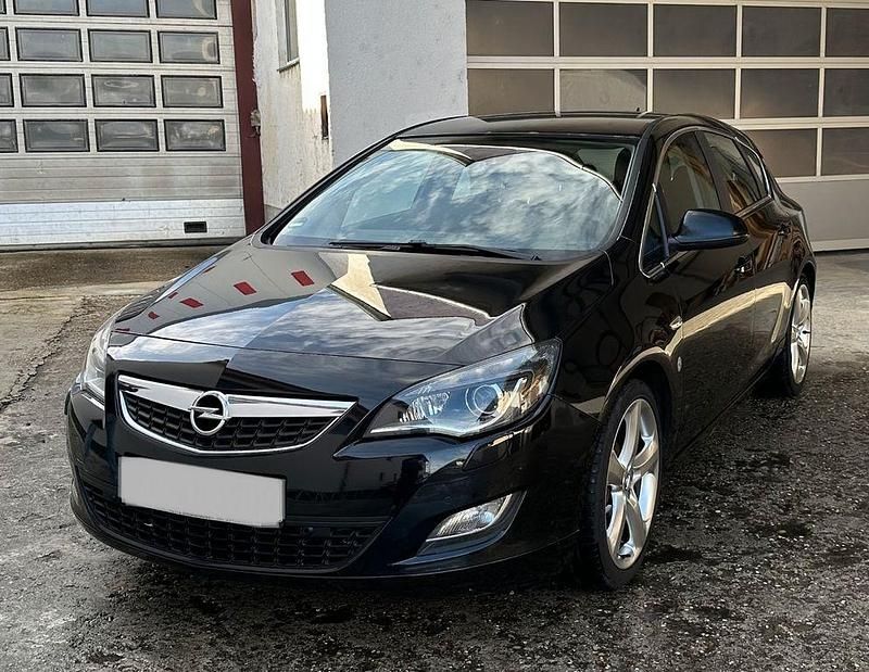 Schwarz Gebraucht 2010 Opel Astra OPC Limousine | 4.650 € (Guter Preis) - Bild 1/4