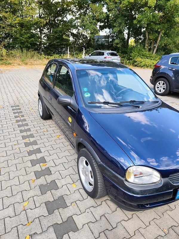 Andere farben Gebraucht 1997 Opel Corsa Swing Kleinwagen | 1.100 € (Fairer Preis) - Bild 1/4