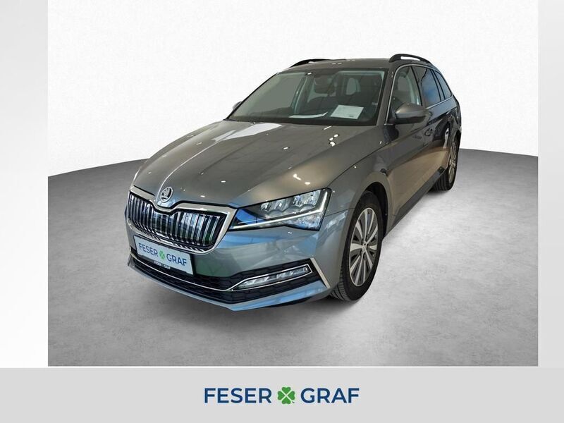 Graphitegrau Gebraucht 2022 Skoda Superb Ambition Kombi | 25.690 € (Etwas zu teuer) - Bild 1/4