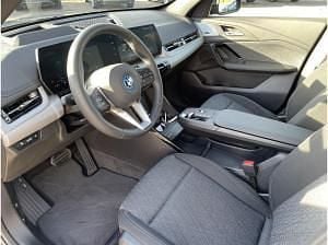 Neu BMW iX1 150 kW (204 PS) 2026 Schwarz (schwarz uni) SUV