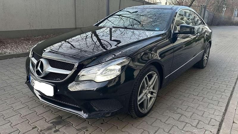 Schwarz Gebraucht 2014 Mercedes E350 Coupé | 18.900 € (Guter Preis) - Bild 1/4