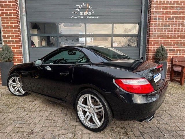 Gebraucht Mercedes SLK200 184 PS (135 kW) 2011 Schwarz Cabrio