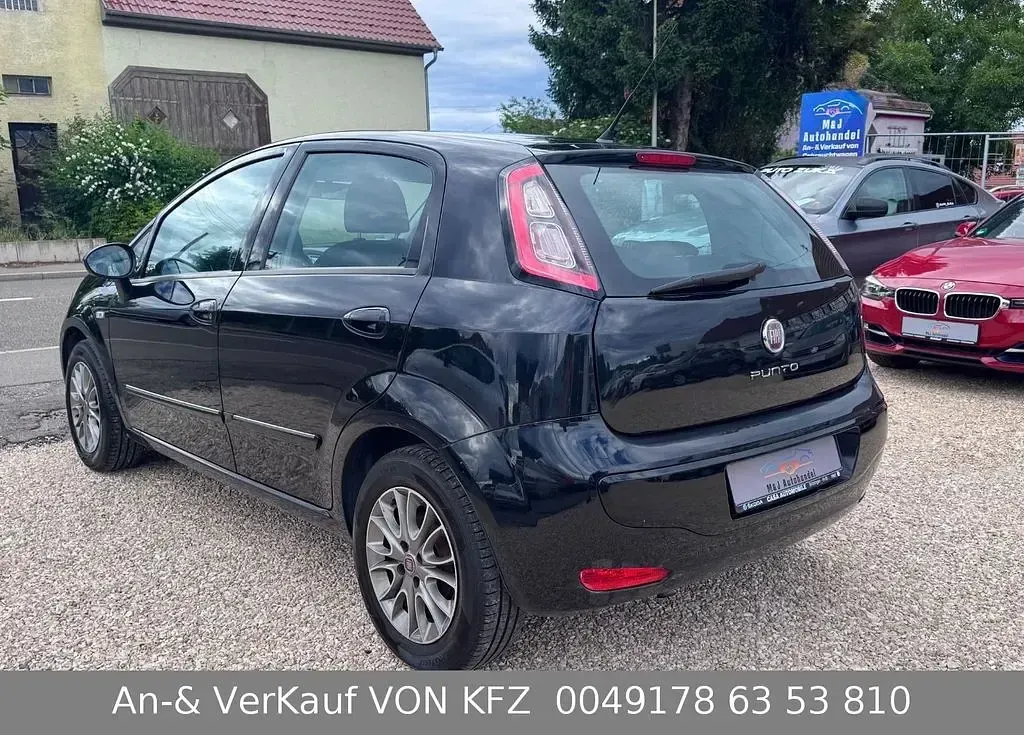 Gebraucht Fiat Punto Evo 77 PS (56 kW) 2011 Schwarz Kleinwagen