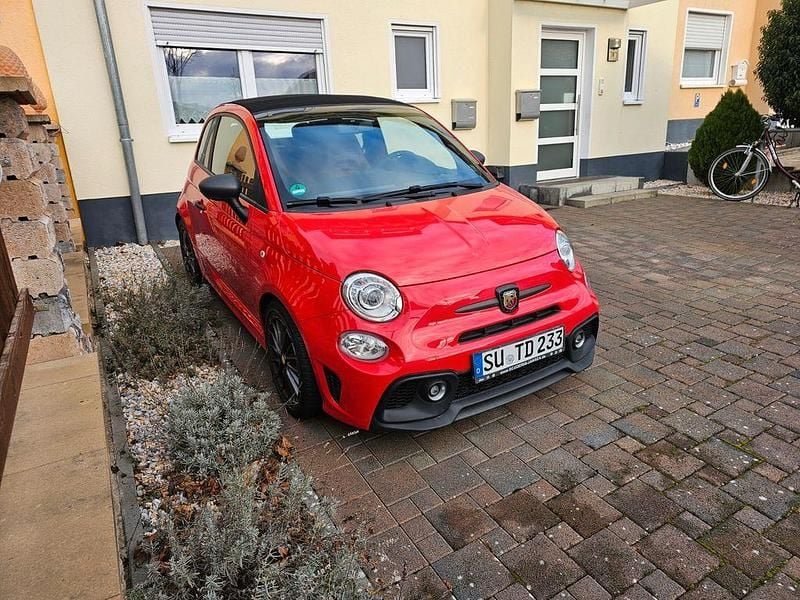 Gebraucht Abarth 595 Competizione 179 PS (131 kW) 2022 Rot Cabrio