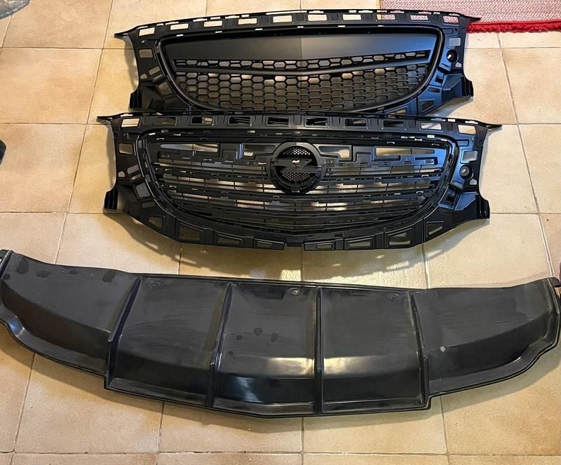 Gebraucht Opel Insignia Business Edition 140 PS (102 kW) 2015 Grün Kombi