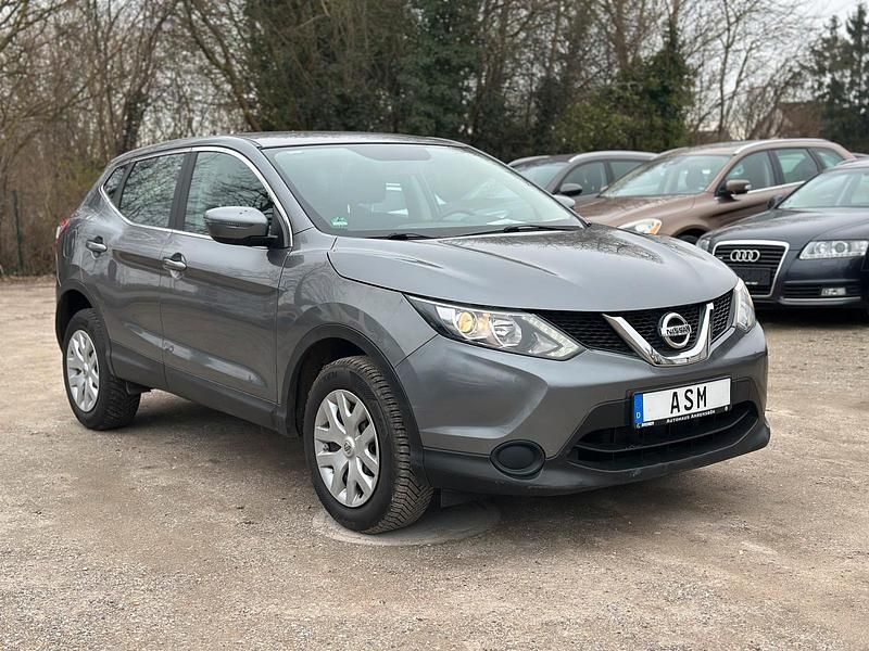 Gebraucht Nissan Qashqai 115 PS (84 kW) 2016 Grau SUV