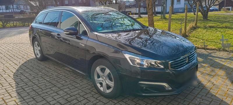 Gebraucht Peugeot 508 150 PS (110 kW) 2017 Schwarz Kombi
