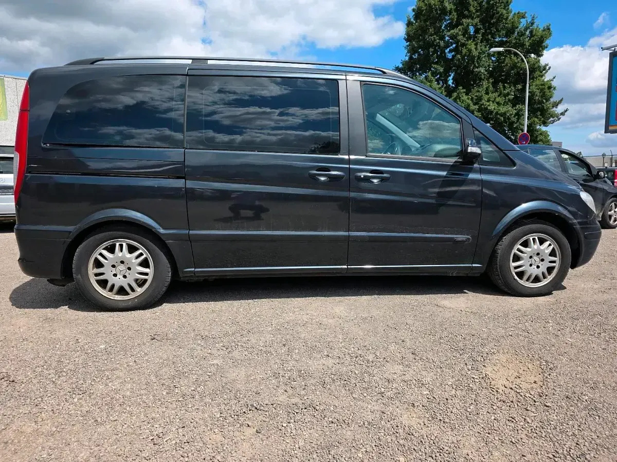 Gebraucht Mercedes Viano 150 PS (110 kW) 2003 Grau Van / Kleinbus