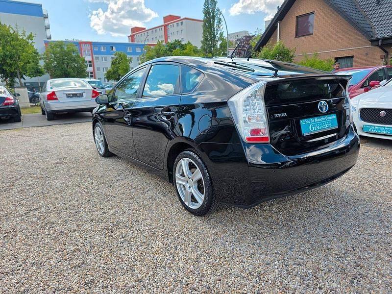 Gebraucht Toyota Prius 136 PS (100 kW) 2011 Schwarz Limousine