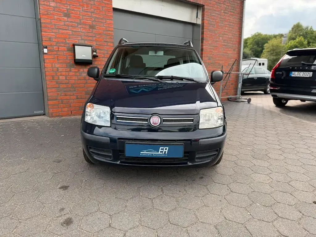 Gebraucht Fiat Panda Dynamic 69 PS (50 kW) 2012 Blau Kleinwagen
