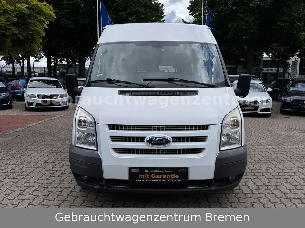Gebraucht Ford Transit Trend 125 PS (91 kW) 2013 Weiß Kombi