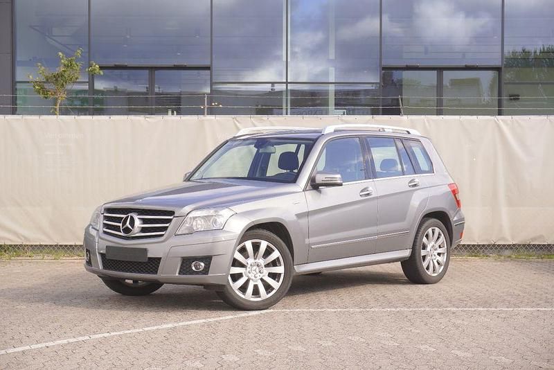Silber Gebraucht 2011 Mercedes GLK250 SUV | 7.500 € (Etwas zu teuer) - Bild 1/4